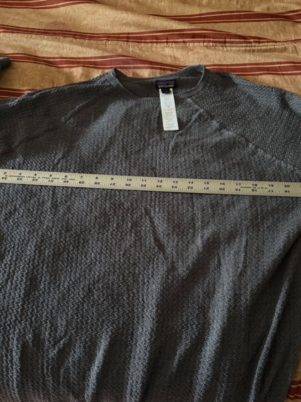 Patagonia Capilene® Air Crew Style # 36516 Size XXL Gray Merino Wool Blend NWOT - Picture 10 of 10